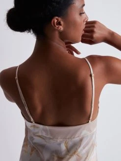 Aubade Silk By Night Kurz-Pyjama 10 Aubade Silk By Night Kurz-Pyjama -CALIDA-Shop Aubade Silk by Night Kurz Pyjama rosa RT6138 SET AMBL 3