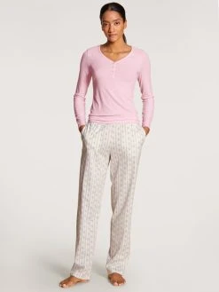 Calida Favourites Cottage Pants Mit Seitlichen Eingrifftaschen 11 Calida Favourites Cottage Pants Mit Seitlichen Eingrifftaschen -CALIDA-Shop Calida Favourites Cottage Pants mit seitlichen Eingrifftaschen beige blau rosa 29858 904 2