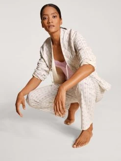 Calida Favourites Cottage Pants Mit Seitlichen Eingrifftaschen 14 Calida Favourites Cottage Pants Mit Seitlichen Eingrifftaschen -CALIDA-Shop Calida Favourites Cottage Pants mit seitlichen Eingrifftaschen beige blau rosa 29858 904 5