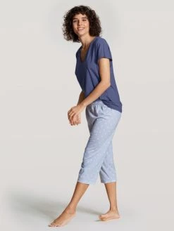 Calida Favourites Daisy Kurzarm-Shirt, V-Neck 11 Calida Favourites Daisy Kurzarm-Shirt, V-Neck -CALIDA-Shop Calida Favourites Daisy Kurzarm Shirt V Neck violett 14337 377 2