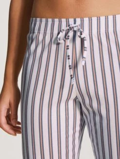 Calida Favourites Flowers Lange Hose, Mit Bündchen -CALIDA-Shop Calida Favourites Flowers Lange Hose mit Buendchen weiss 29995 910 1622640022