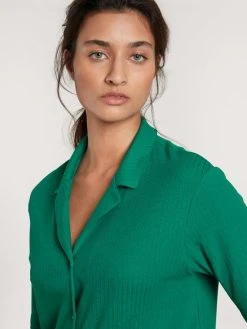 Calida Favourites Fruits Kurzarm-Shirt, Durchgeknöpft -CALIDA-Shop Calida Favourites Fruits Kurzarm Shirt durchgeknoepft gruen 14622 678 4