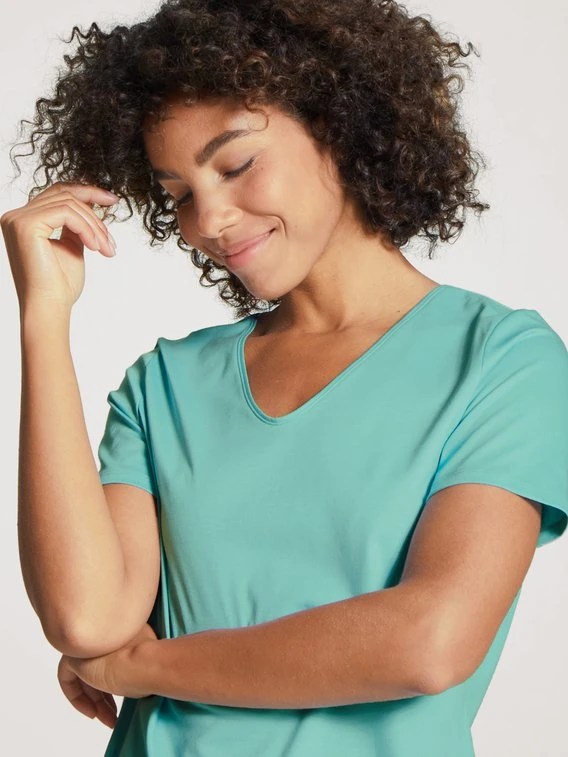 Calida Favourites Ornament Kurzarm-Shirt, V-Neck 6 Calida Favourites Ornament Kurzarm-Shirt, V-Neck – Bild 4