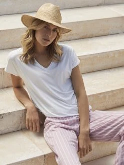 Calida Favourites Relax Kurzarm-Shirt, V-Neck -CALIDA-Shop Calida Favourites Trend 1 Kurzarm Shirt V Neck weiss 14337 910 4