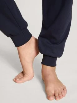 Calida Midnight Stripes Bündchen-Pyjama -CALIDA-Shop Calida Midnight Stripes Buendchen Pyjama blau rot 46525 339 4