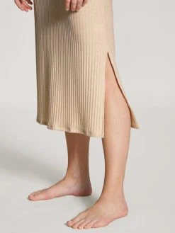 Calida The Home Hub Loungedress Mit Rollkragen, Länge 120cm 12 Calida The Home Hub Loungedress Mit Rollkragen, Länge 120cm -CALIDA-Shop Calida The Home Hub Loungedress mit Rollkragen Laenge 120cm beige 30254 926 1622639894
