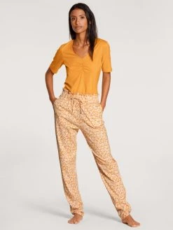 Calida Favourites Sunflower Kurzarm-Shirt 9 Calida Favourites Sunflower Kurzarm-Shirt -CALIDA-Shop Calida Favourites Sunflower Top kurzarm gelb 14558 038 2