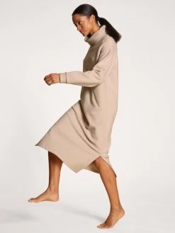 Calida The Home Hub Loungedress, Länge 120cm 13 Calida The Home Hub Loungedress, Länge 120cm -CALIDA-Shop Calida The Home Hub Loungedress beige 35893 875 5