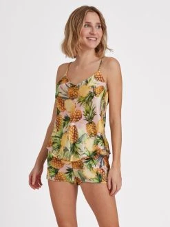 Eva Bitzer Sloane Street Spaghetti-Top Aus Seide 8 Eva Bitzer Sloane Street Spaghetti-Top Aus Seide -CALIDA-Shop Eva Bitzer Sloane Street Spaghetti Top aus Seide gruen gelb 27318213 301 2