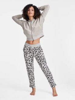 Juvia Belize Jacke Mit Kapuze 7 Juvia Belize Jacke Mit Kapuze -CALIDA-Shop JUVIA Belize Jacke mit Kapuze beige 850 17 116 459 2