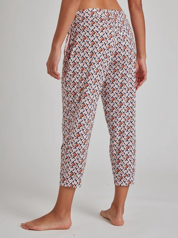 MEY Cassy Pyjama Mit 3/4-Hose 6 MEY Cassy Pyjama Mit 3/4-Hose – Bild 4