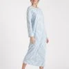 Nanso Selina Langes Nachtkleid, 130cm 2 Nanso Selina Langes Nachtkleid, 130cm -CALIDA-Shop Nanso Selina Langes Nachtkleid 130cm blau 27643 2395