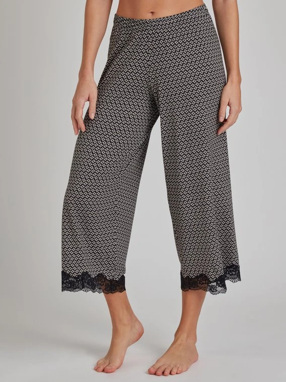 Nina Von C. Loungewear Easy 7/8 Culotte 3 Nina Von C. Loungewear Easy 7/8 Culotte