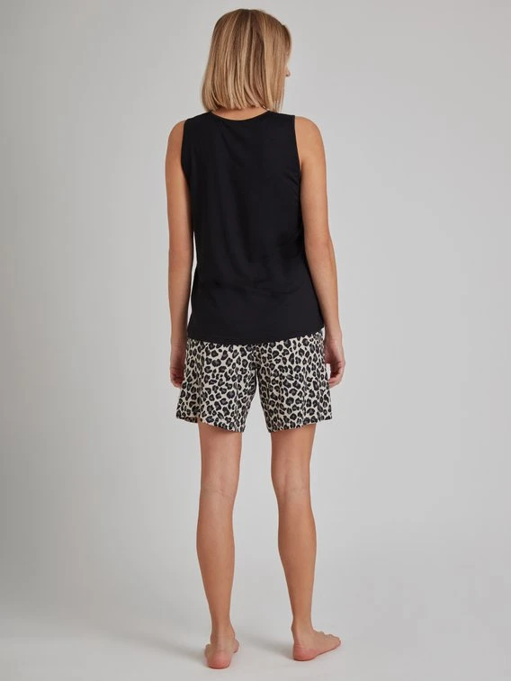 Nina Von C. Loungewear Easy Kurz-Pyjama 4 Nina Von C. Loungewear Easy Kurz-Pyjama – Bild 2