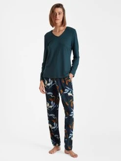 Nina Von C. Loungewear Harmony Lounge Pants 8 Nina Von C. Loungewear Harmony Lounge Pants -CALIDA-Shop Nina Von C Loungewear Harmony Lounge Pants gruen 16 268 905 910 2