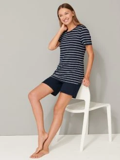 Schiesser Basic Night Kurz-Pyjama Mit Bermudahose -CALIDA-Shop Schiesser Sportive Stripes Pyjama mit Bermudahose blau 173625 804 2