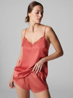 Simone Perele Satin Secrets Night-Shorts 9 Simone Perele Satin Secrets Night-Shorts -CALIDA-Shop Simone Perele Satin Secrets Night Shorts rot 23H640 339 2